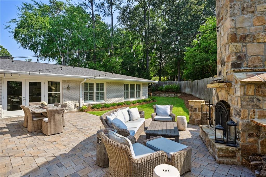 2867 Sequoyah Drive NW