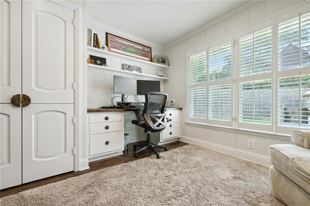 2867 Sequoyah Drive NW