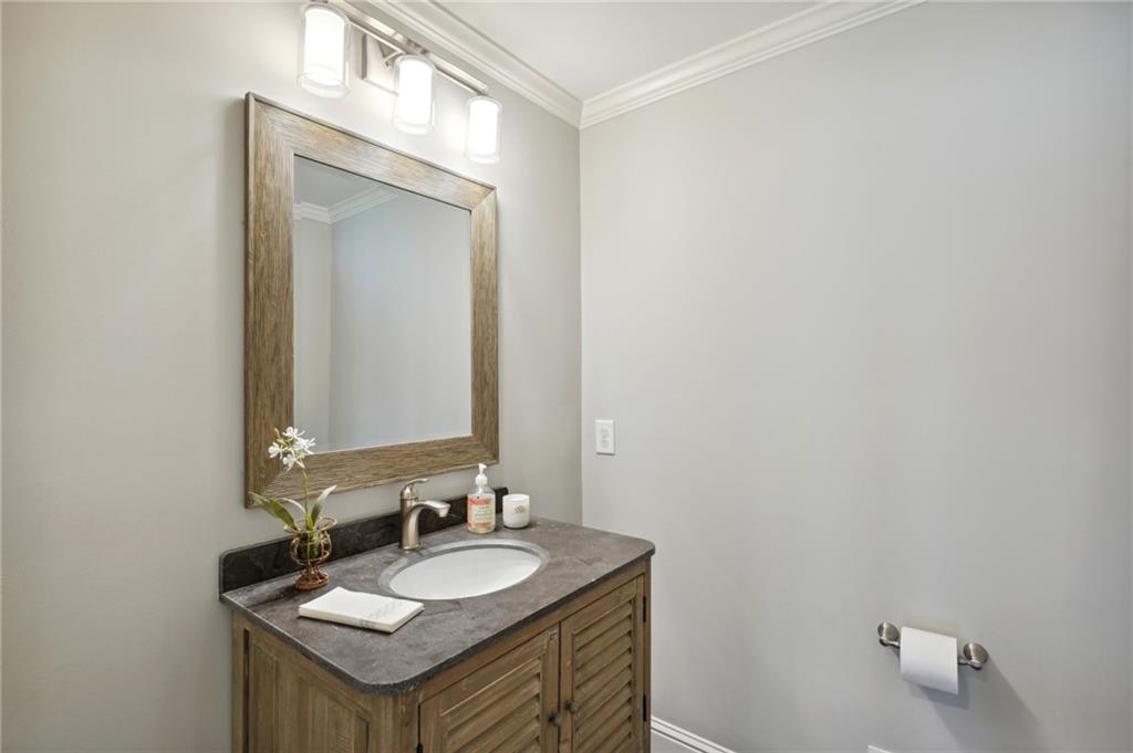 2867 Sequoyah Drive NW