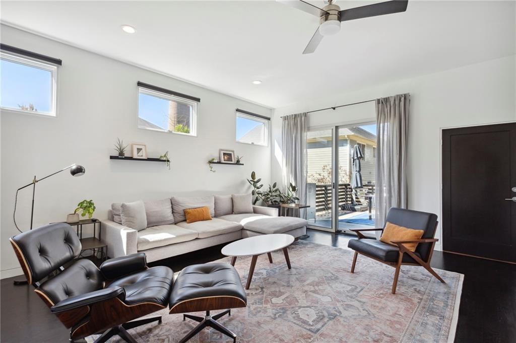 144 Sampson Street NE