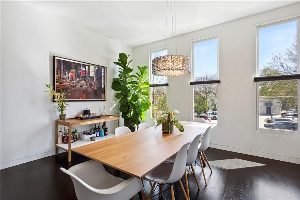 144 Sampson Street NE