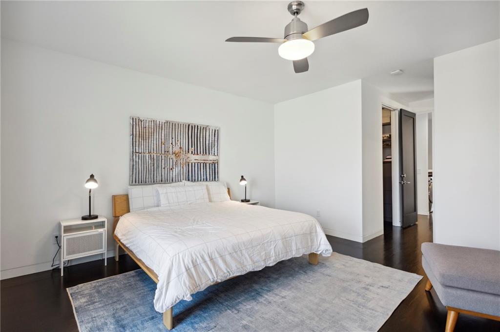 144 Sampson Street NE