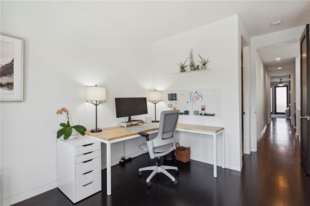 144 Sampson Street NE