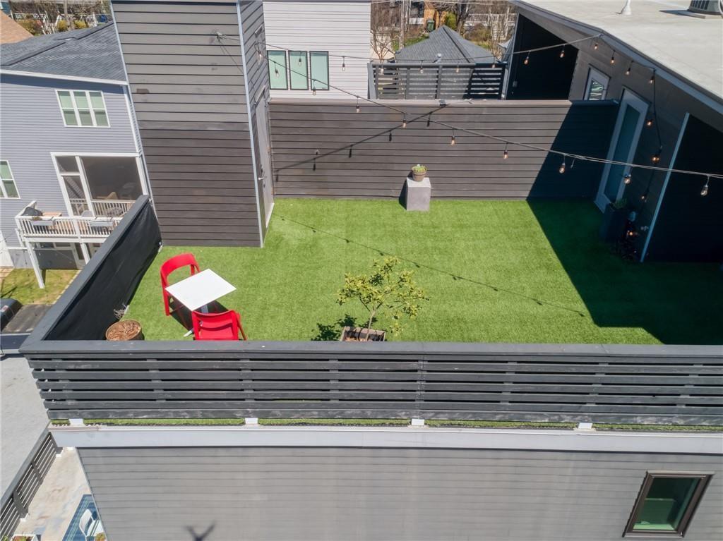 144 Sampson Street NE