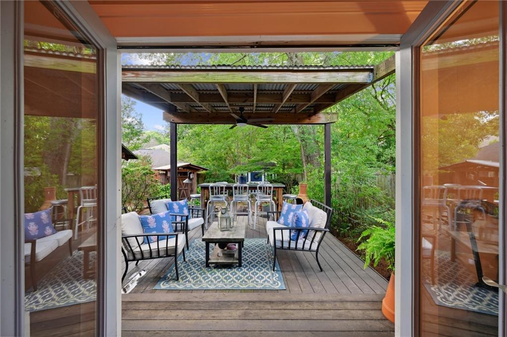 1229 McLendon Avenue NE