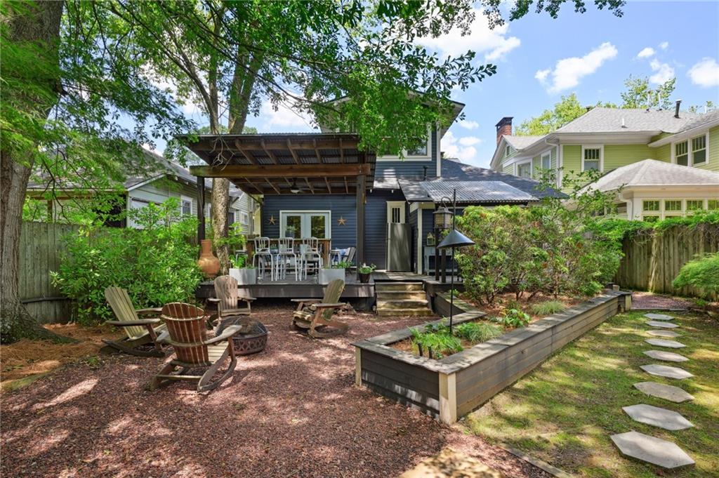 1229 McLendon Avenue NE