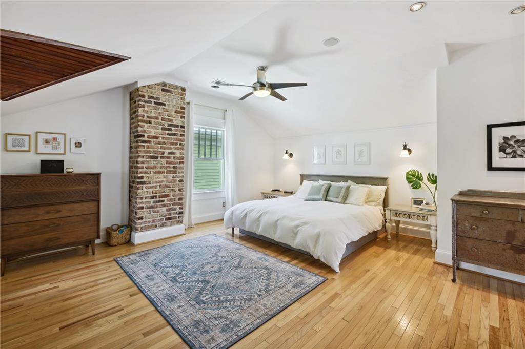 1229 McLendon Avenue NE