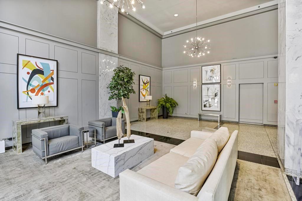 620 Peachtree Street NE Unit 410