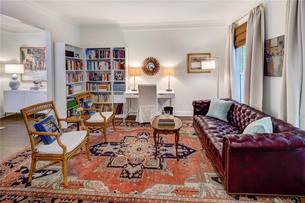 1564 Gilstrap Lane NW