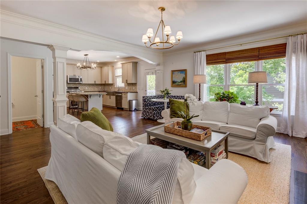 1564 Gilstrap Lane NW