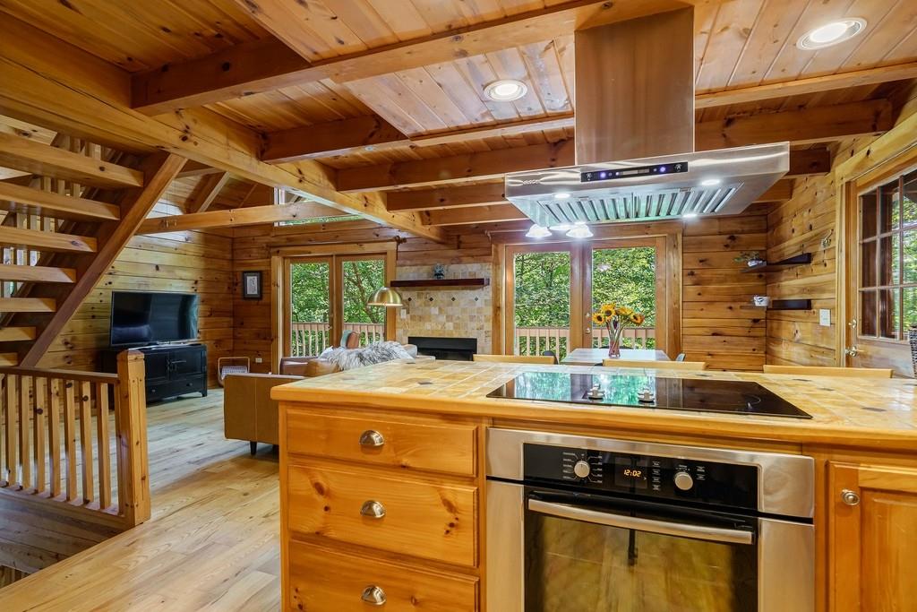 72 Shaggy Maple Lane