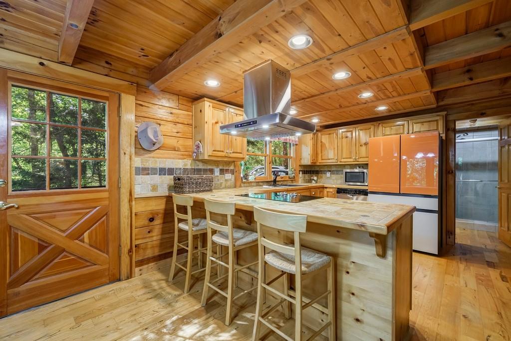 72 Shaggy Maple Lane