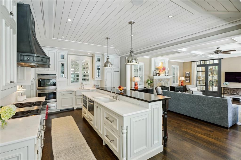 3949 Vermont Road NE