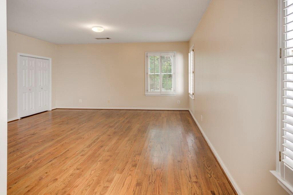 4440 Highgrove Pointe NE