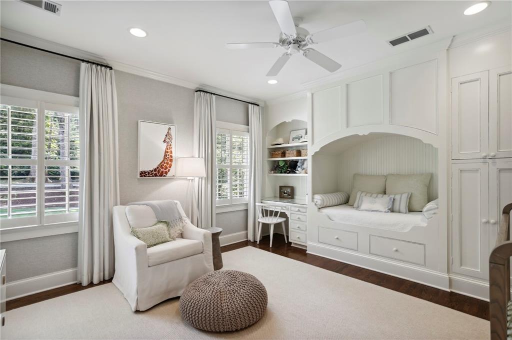 3008 Habersham Way NW