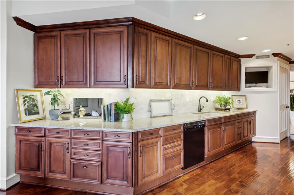 2660 Peachtree Road NW Unit 31C