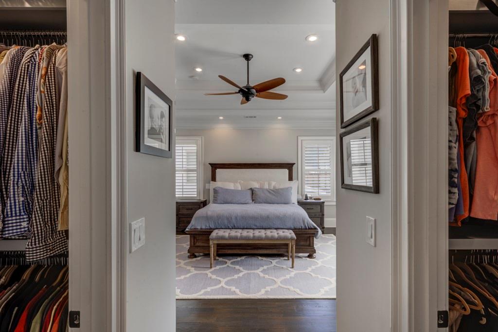 1039 Devine Circle NE