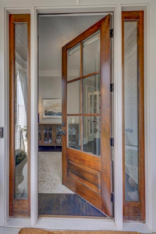 1039 Devine Circle NE