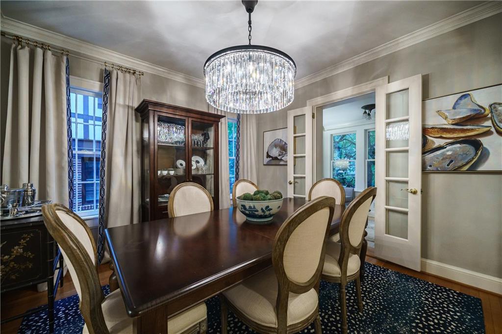 106 Huntington Road NE