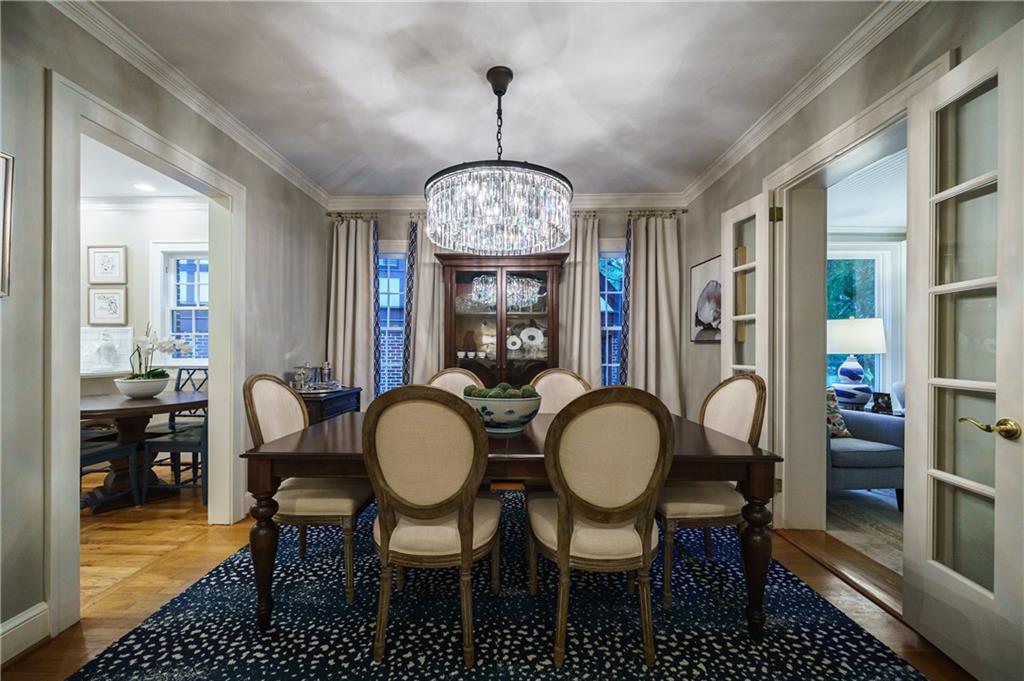 106 Huntington Road NE