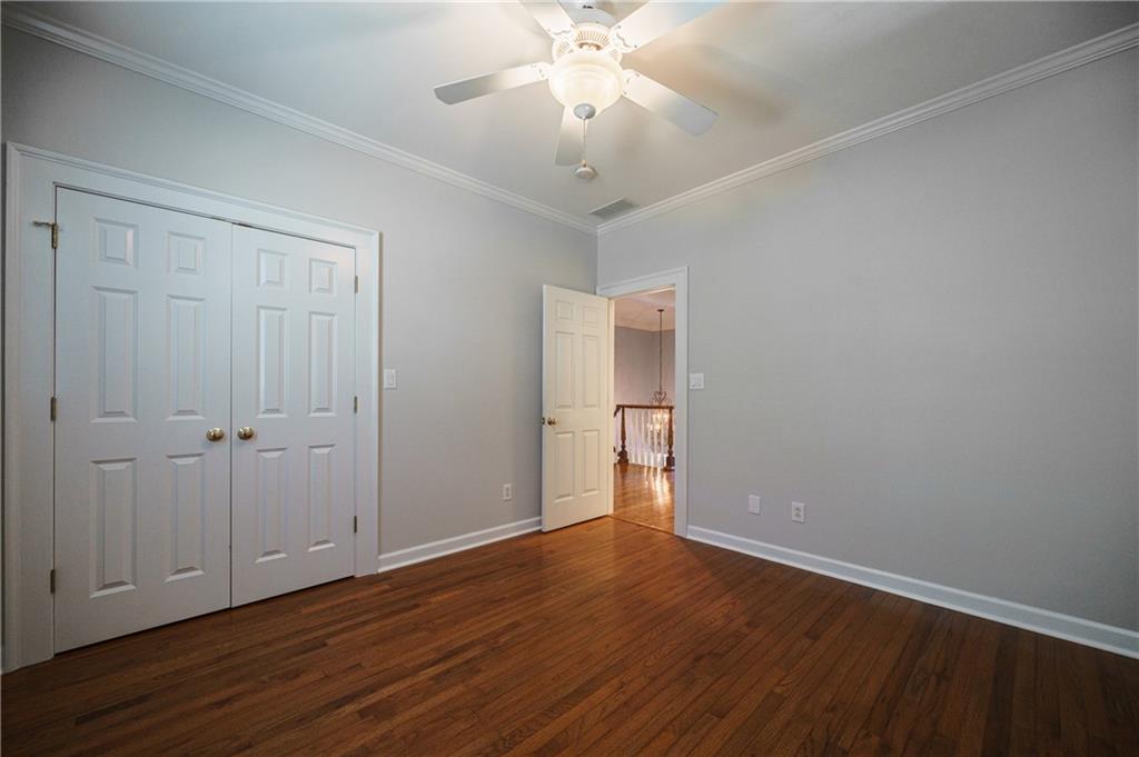 2121 Howell Mill Road NW