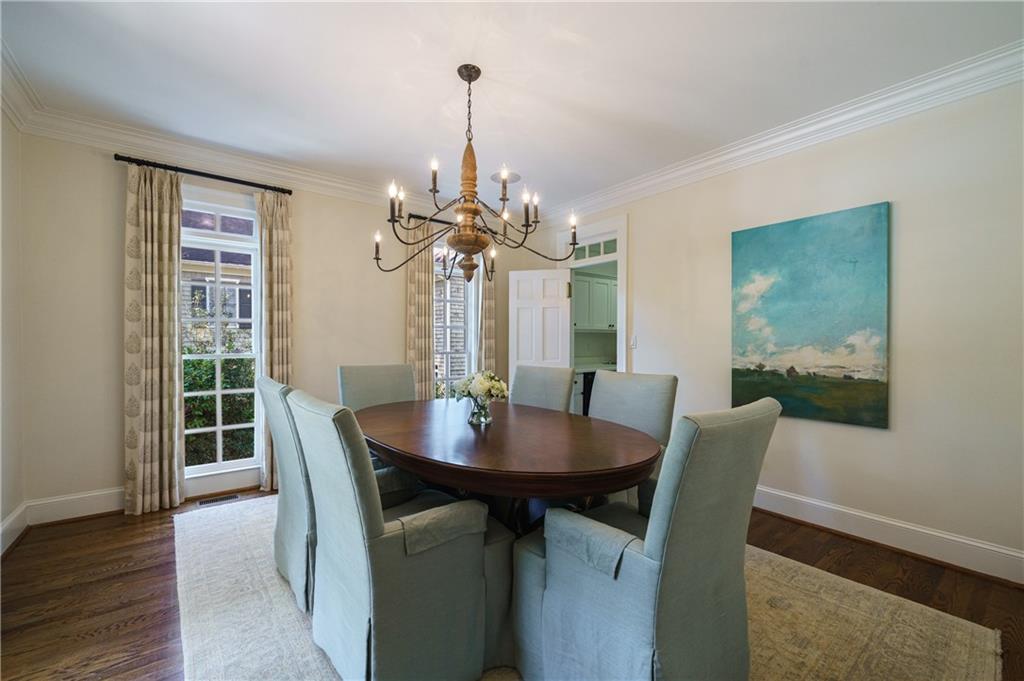 2121 Howell Mill Road NW