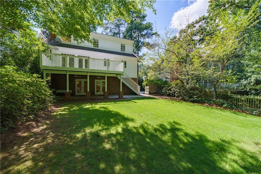 2121 Howell Mill Road NW