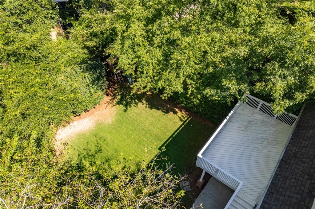 2121 Howell Mill Road NW