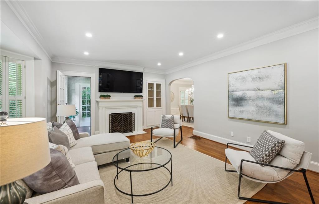 3553 Kingsboro Road NE