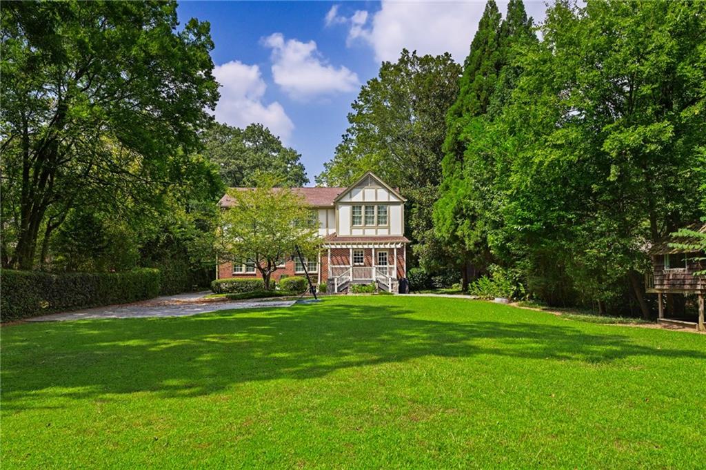 3553 Kingsboro Road NE