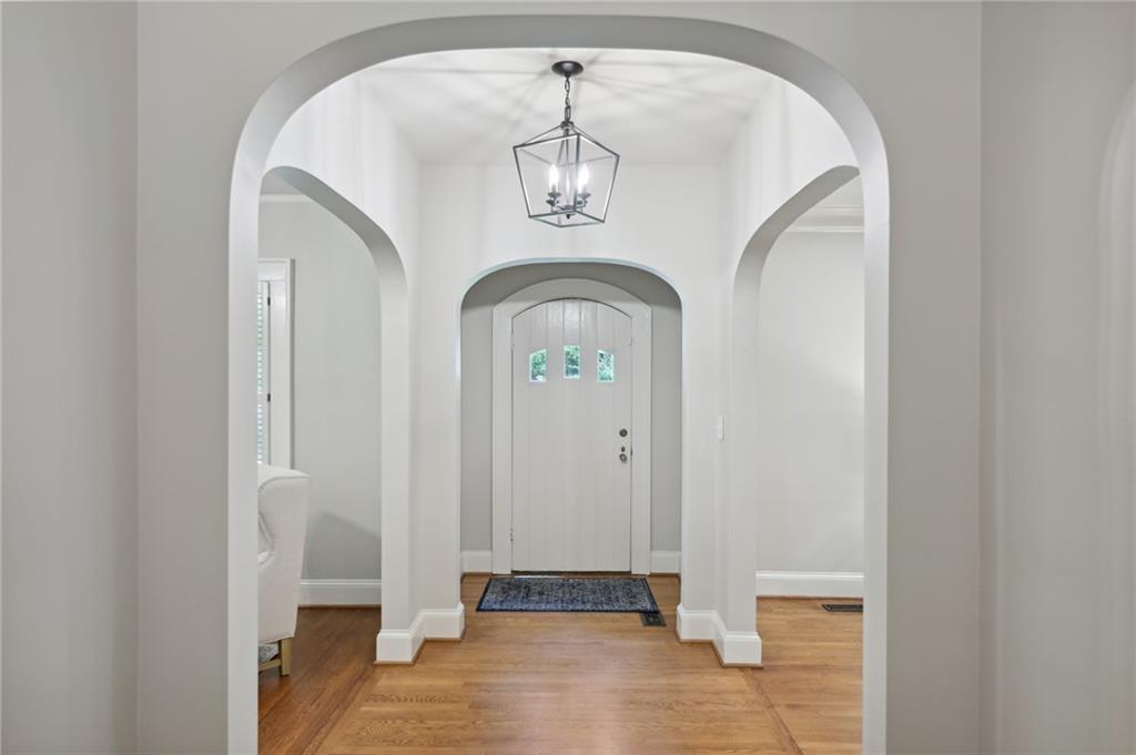 3553 Kingsboro Road NE