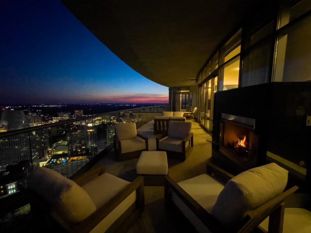 3344 Peachtree Road Unit 4601