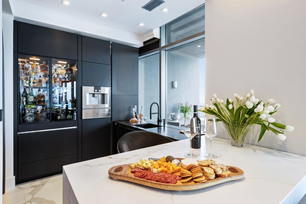 3344 Peachtree Road Unit 4601