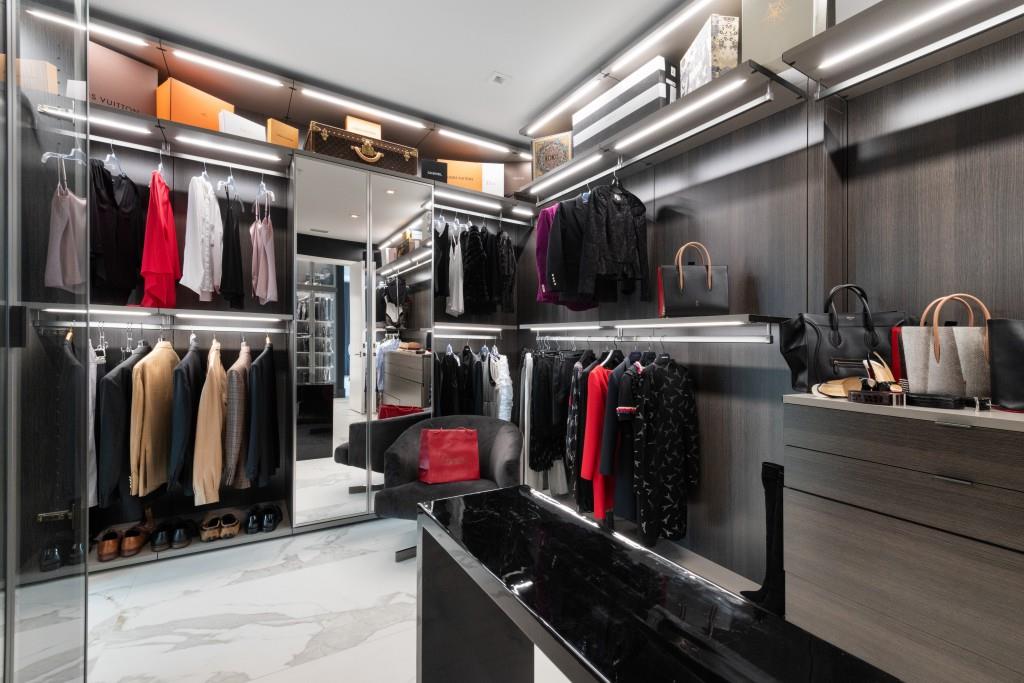 3344 Peachtree Road Unit 4601