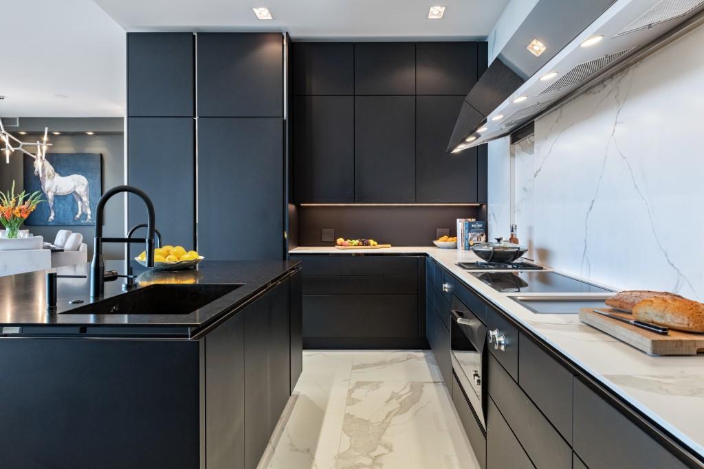 3344 Peachtree Road Unit 4601