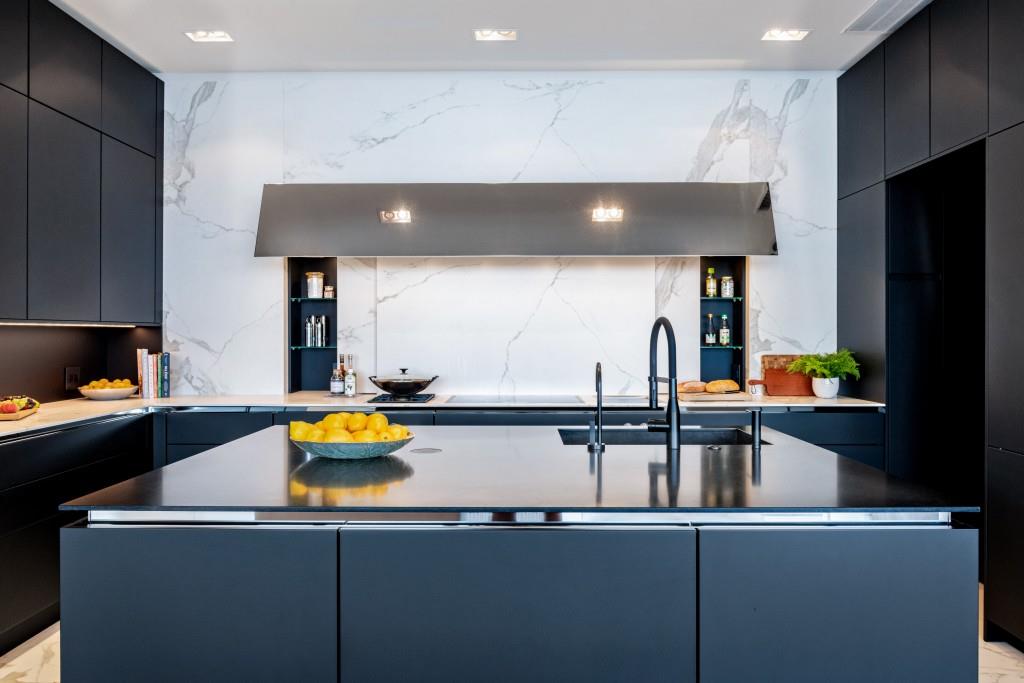 3344 Peachtree Road Unit 4601