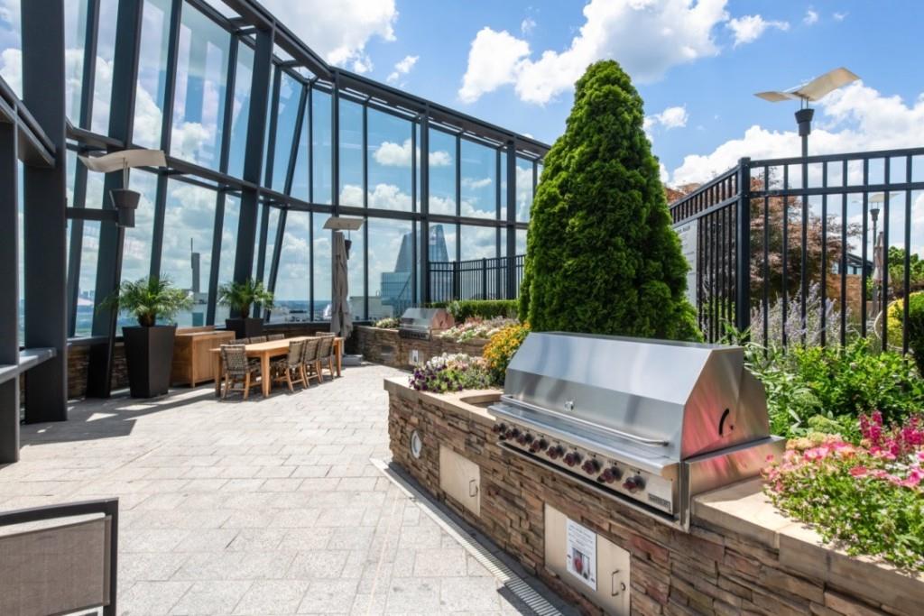 3344 Peachtree Road Unit 4601