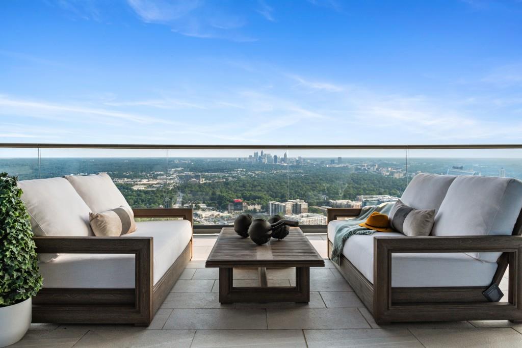 3344 Peachtree Road Unit 4601