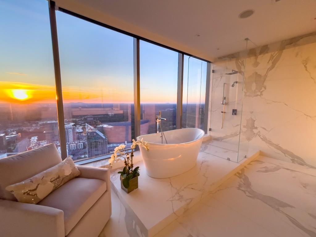 3344 Peachtree Road Unit 4601