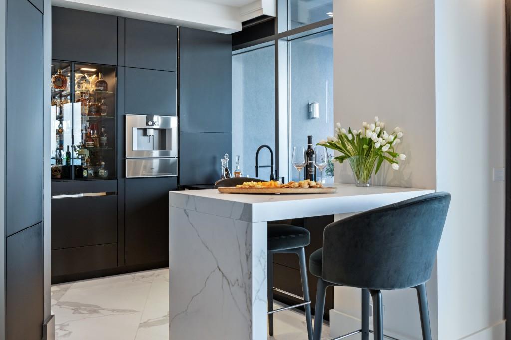 3344 Peachtree Road Unit 4601