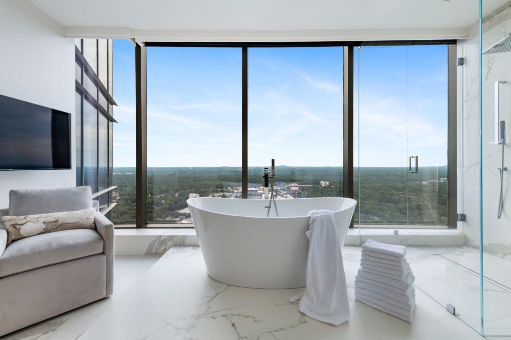 3344 Peachtree Road Unit 4601