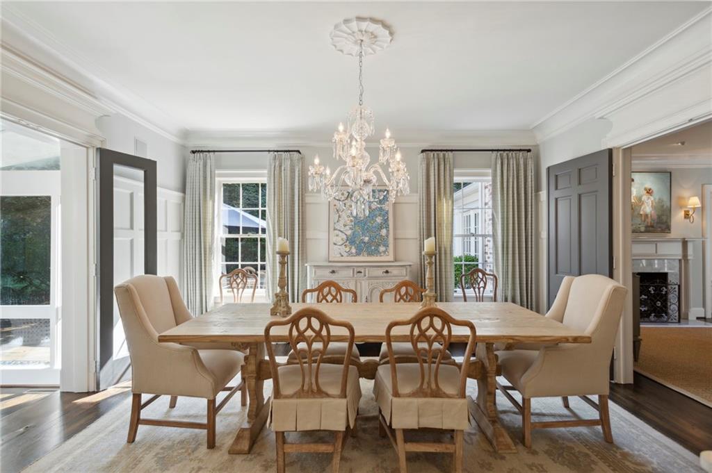 3136 Andrews Drive NW