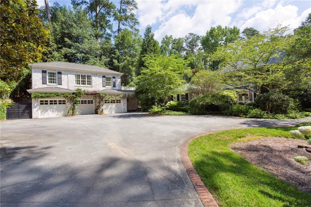 3136 Andrews Drive NW