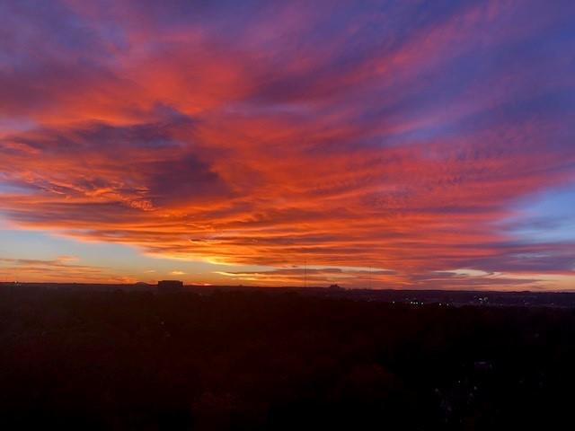 2575 Peachtree Road Unit 18 E