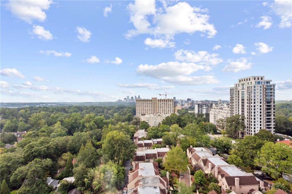 2575 Peachtree Road Unit 18 E