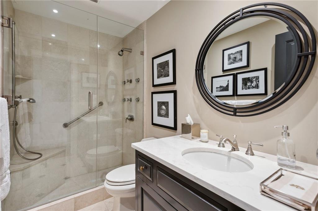 2575 Peachtree Road Unit 18 E