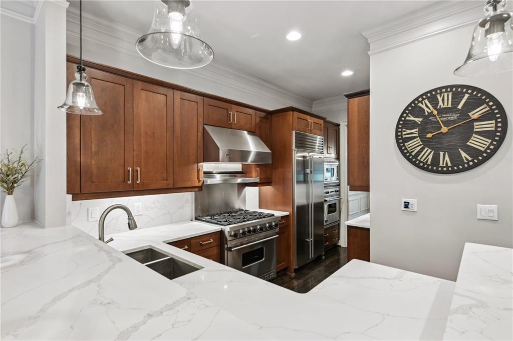 877 Inman Village Parkway NE