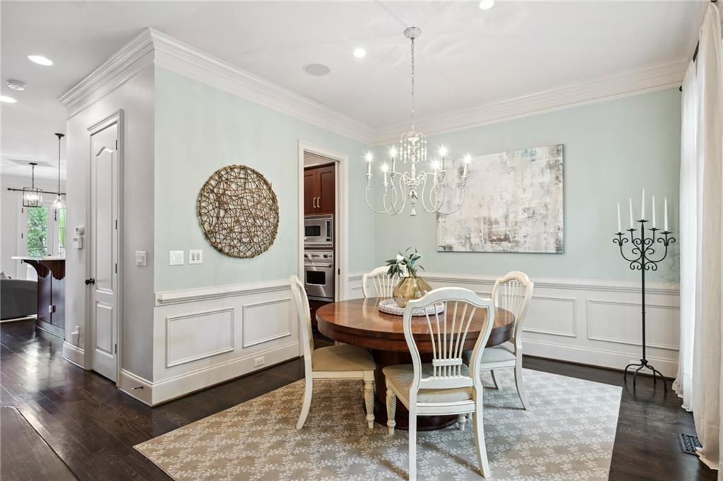 877 Inman Village Parkway NE