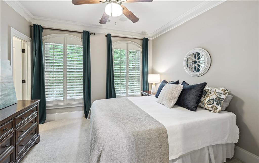 877 Inman Village Parkway NE