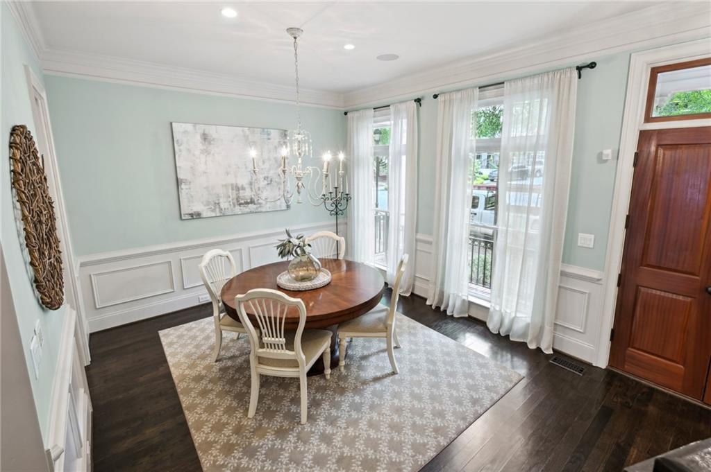 877 Inman Village Parkway NE